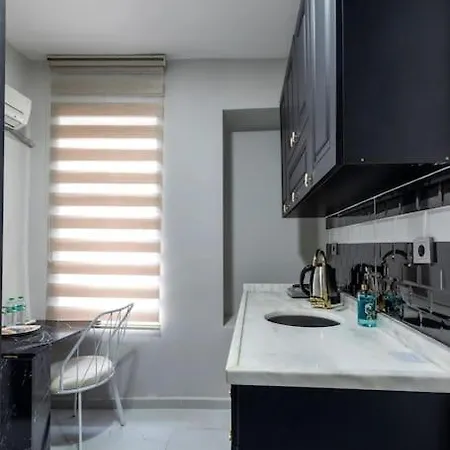 아파트 Cozy & Comfy Studio At Beyoglu - 7 이스탄불